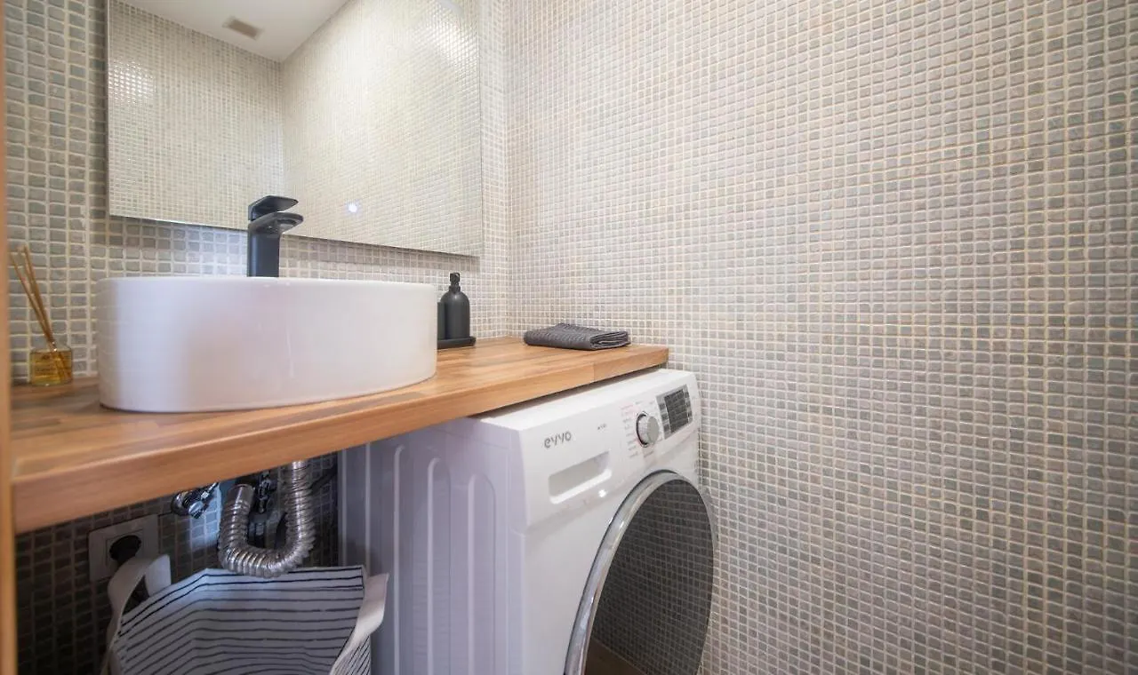 Tarracohomes-Th04 Atico Con Terazza Privada En Tarragona